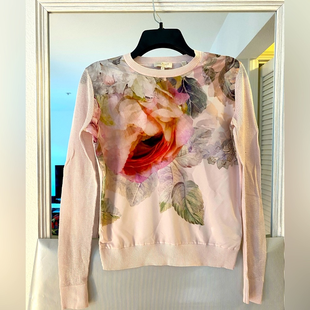 TED BAKER LIGHT PINK BLOUSE WITH FLORAL FRONT PRINT SIZE 1